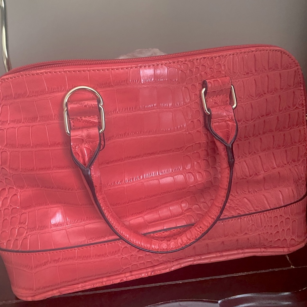 Coral handbag